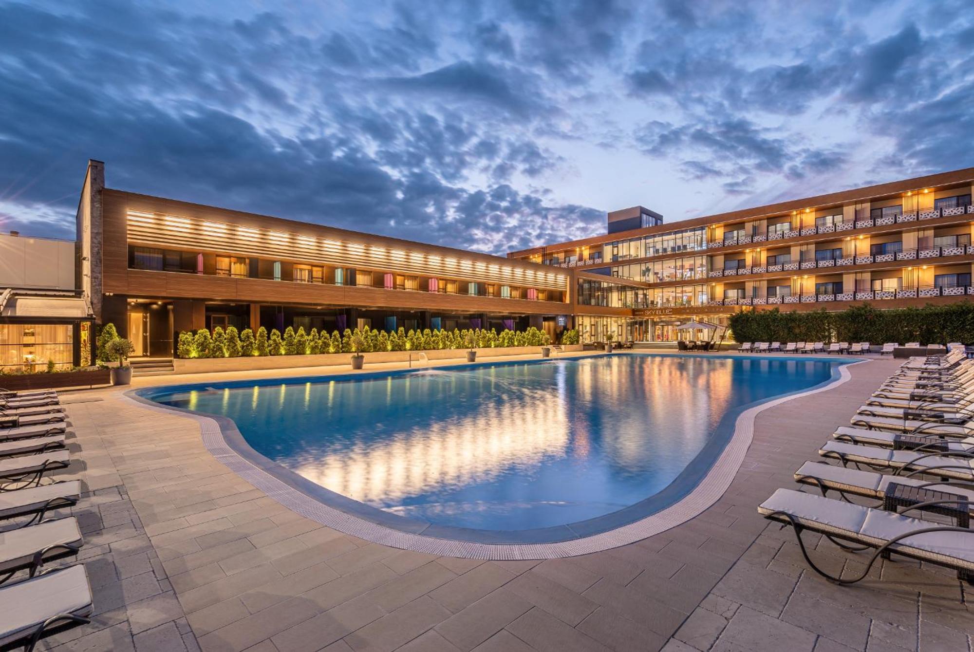 Sky Blue Hotel & Spa Paulesti  Exterior foto